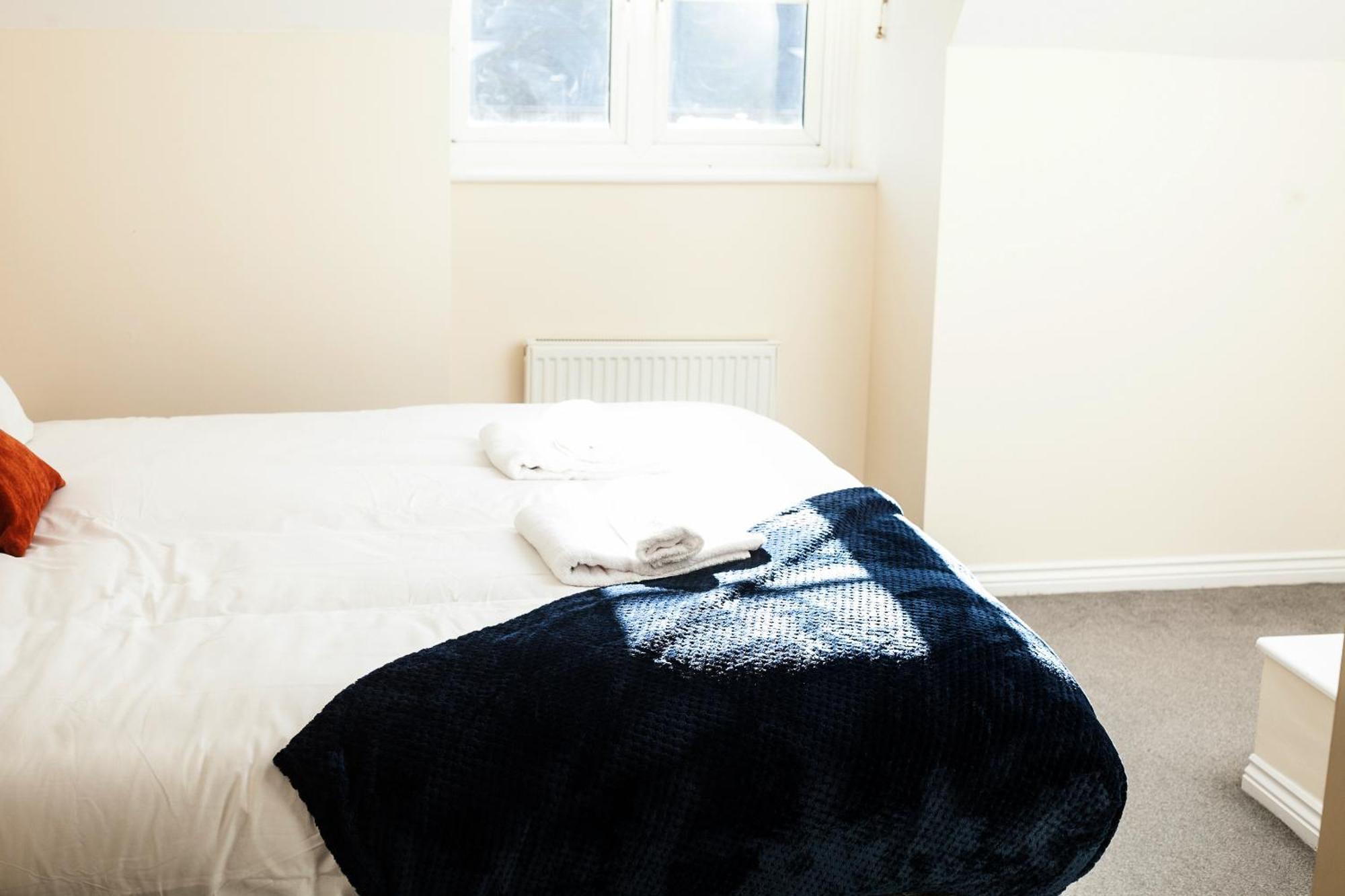 Avril Warwickshire Home Stay 纽尼顿 外观 照片