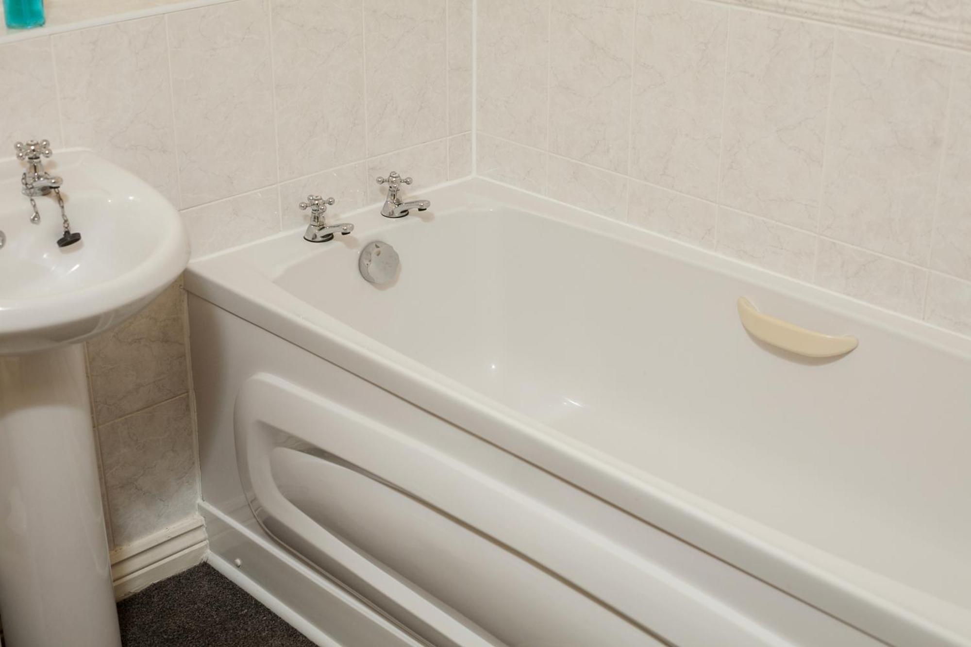 Avril Warwickshire Home Stay 纽尼顿 外观 照片
